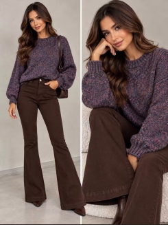 Czekoladowe jeansy flare